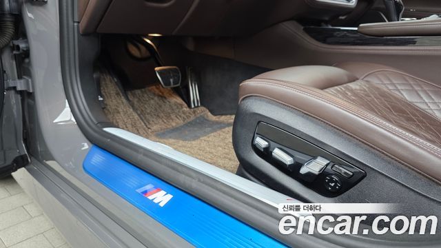 BMW 7-Series 730d xDrive M Sport