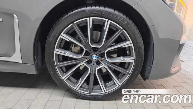 BMW 7-Series 730d xDrive M Sport