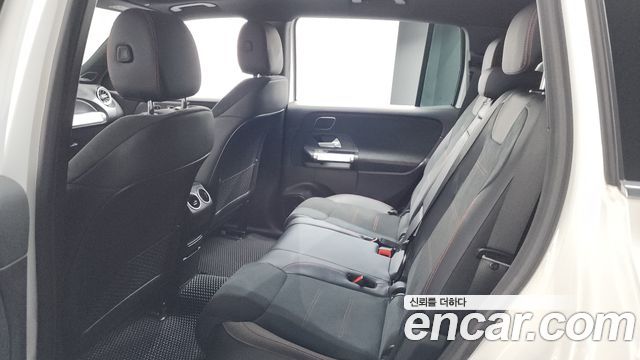Mercedes-Benz EQB EQB300 4MATIC AMG Line