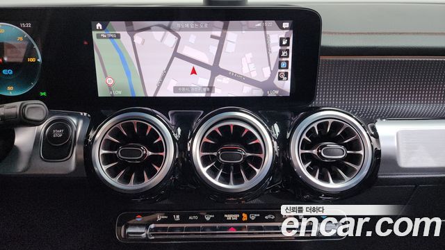 Mercedes-Benz EQB EQB300 4MATIC AMG Line