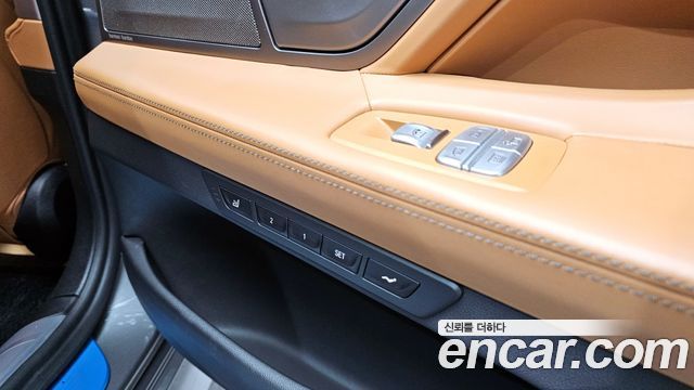 BMW 7-Series 730Ld xDrive M Sport