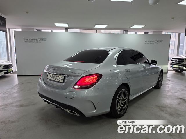 Mercedes-Benz C-Class C300e 4MATIC AMG Line