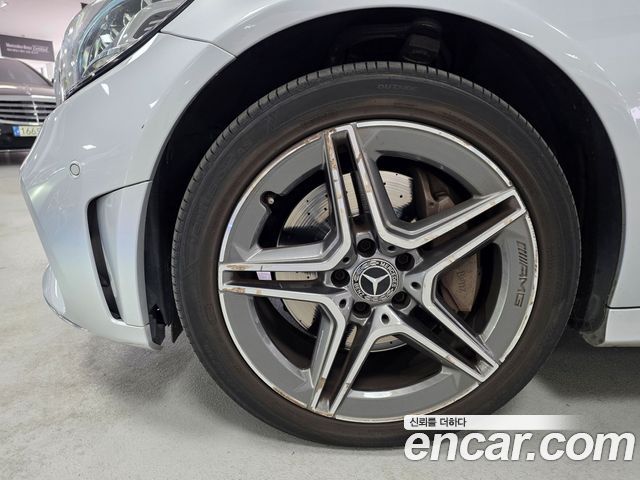 Mercedes-Benz C-Class C300e 4MATIC AMG Line