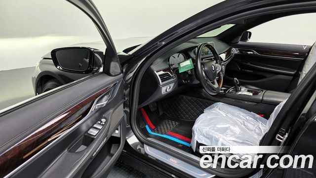 BMW 7-Series 730d xDrive