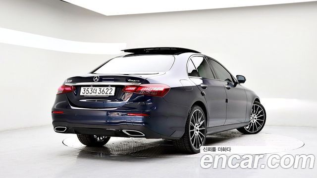 Mercedes-Benz E-Class E350 4MATIC AMG Line