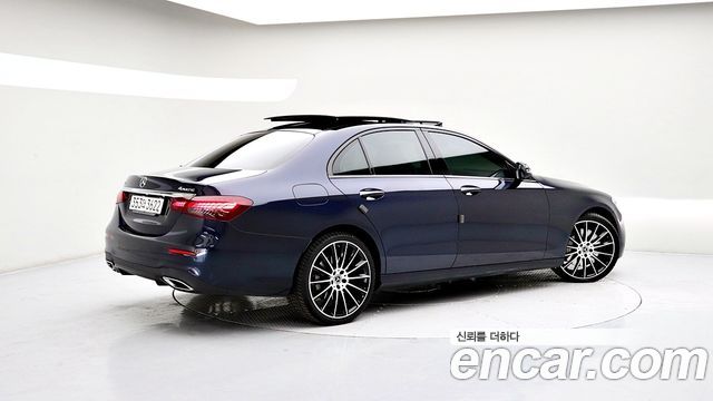 Mercedes-Benz E-Class E350 4MATIC AMG Line
