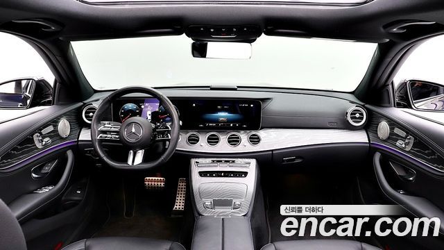 Mercedes-Benz E-Class E350 4MATIC AMG Line