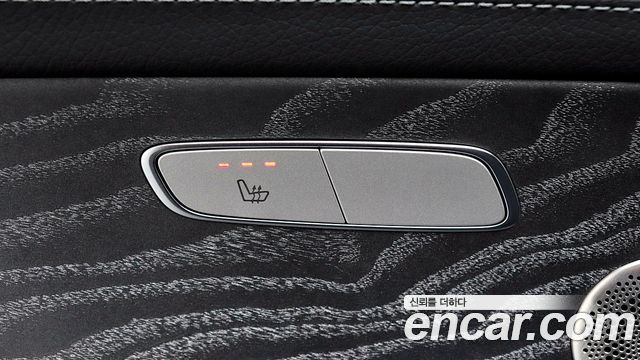 Mercedes-Benz E-Class E350 4MATIC AMG Line