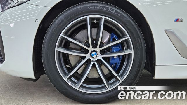 BMW 5-Series 523d M Sport