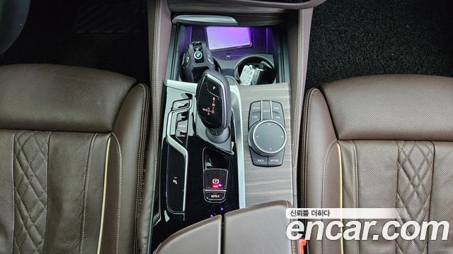 BMW 5-Series 523d M Sport