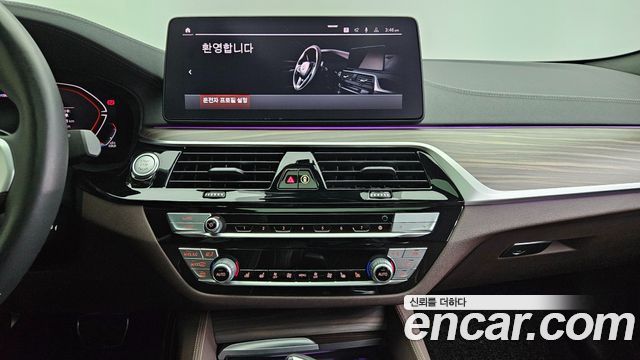 BMW 5-Series 523d M Sport