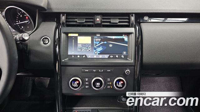 Land Rover Discovery 2.0 SD4 SE