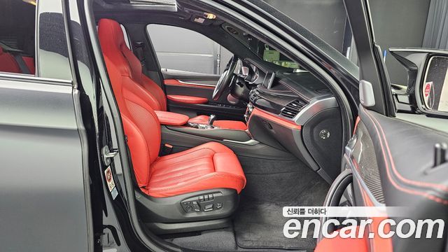 BMW X6M 4.4