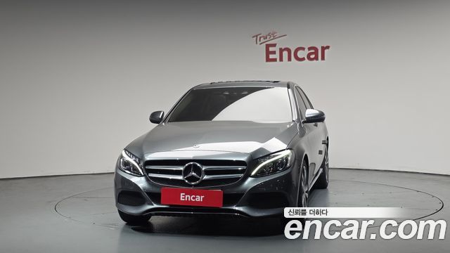 Mercedes-Benz C-Class C200 Avantgarde
