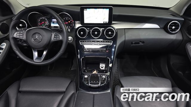 Mercedes-Benz C-Class C200 Avantgarde