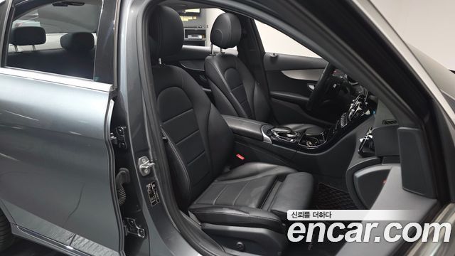 Mercedes-Benz C-Class C200 Avantgarde