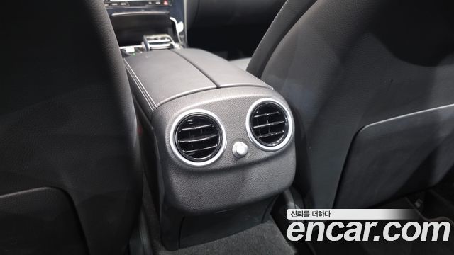 Mercedes-Benz C-Class C200 Avantgarde