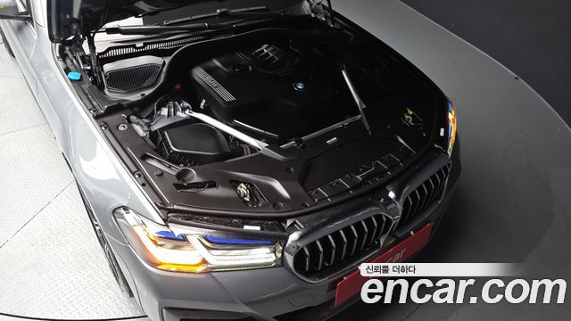 BMW 5-Series 530i M Sport Package