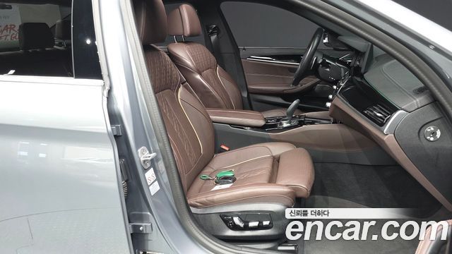 BMW 5-Series 530i M Sport Package