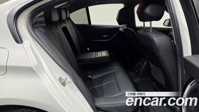 BMW 3-Series 320d
