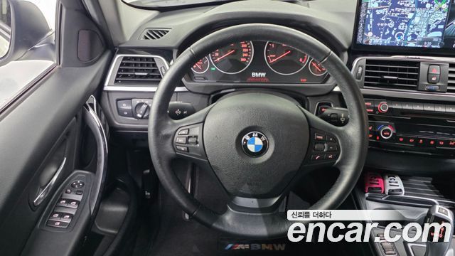 BMW 3-Series 320d