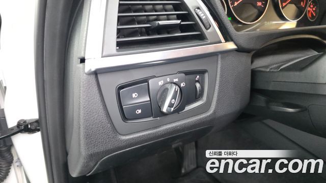 BMW 3-Series 320d