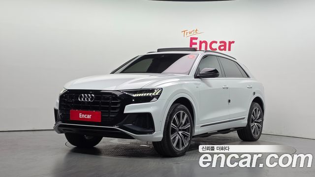 Audi Q8 55 TFSI Quattro Premium