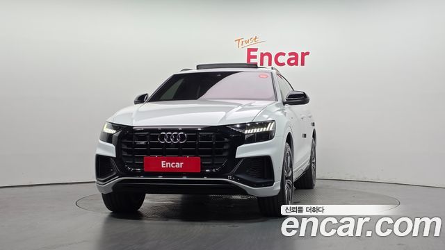 Audi Q8 55 TFSI Quattro Premium