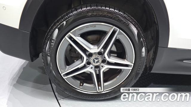 Mercedes-Benz GLB-Class GLB250 4MATIC