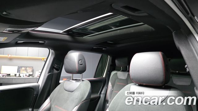 Mercedes-Benz GLB-Class GLB250 4MATIC