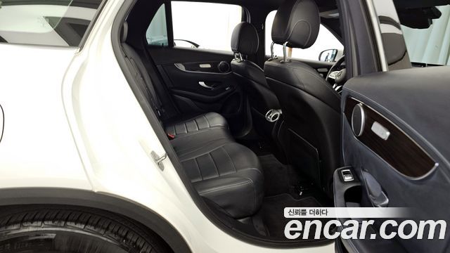 Mercedes-Benz GLC-Class GLC300 4MATIC