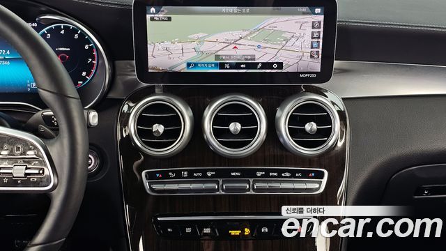 Mercedes-Benz GLC-Class GLC300 4MATIC
