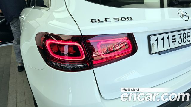 Mercedes-Benz GLC-Class GLC300 4MATIC