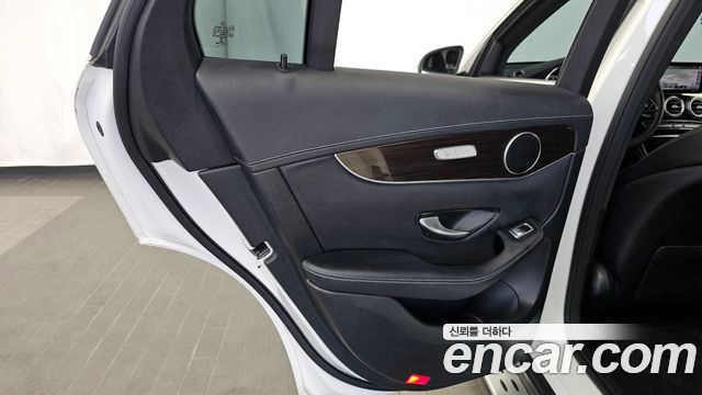 Mercedes-Benz GLC-Class GLC300 4MATIC