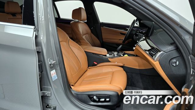 BMW 5-Series 520i M Sport