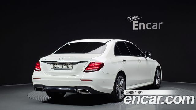 Mercedes-Benz E-Class E300 AMG Line