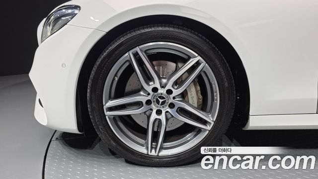 Mercedes-Benz E-Class E300 AMG Line