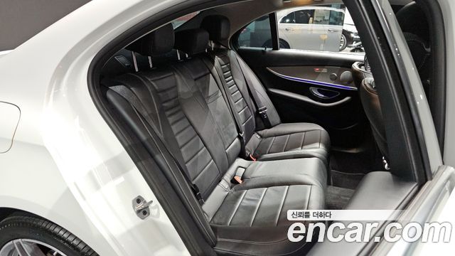 Mercedes-Benz E-Class E300 AMG Line
