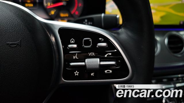 Mercedes-Benz E-Class E300 AMG Line