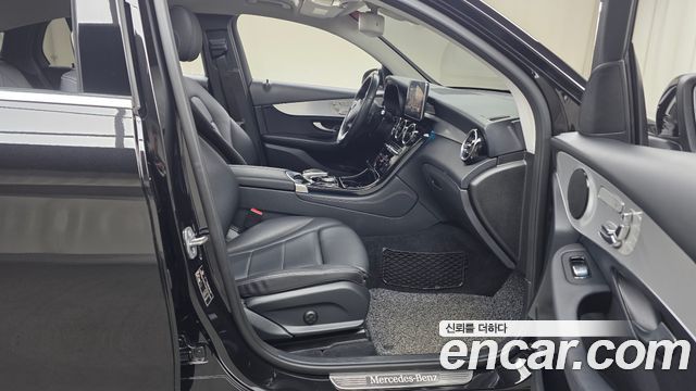 Mercedes-Benz GLC-Class GLC220 d 4MATIC Coupe