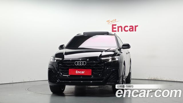 Audi Q8 55 TFSI Quattro Premium