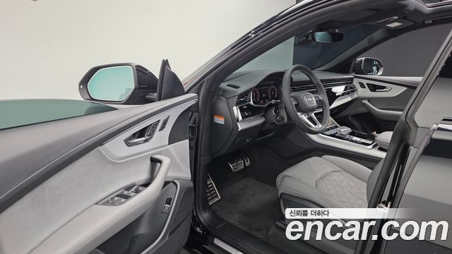 Audi Q8 55 TFSI Quattro Premium
