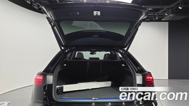 Audi Q8 55 TFSI Quattro Premium