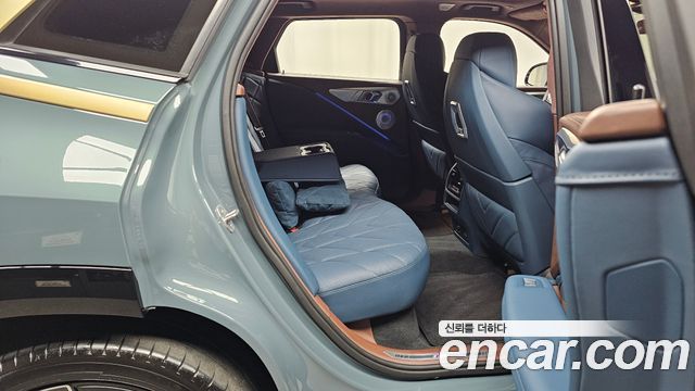 BMW XM 4.4