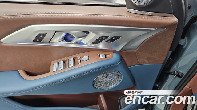 BMW XM 4.4