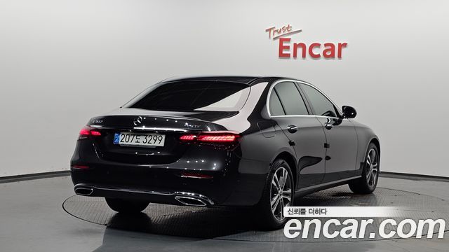 Mercedes-Benz E-Class E350 4MATIC Avantgarde