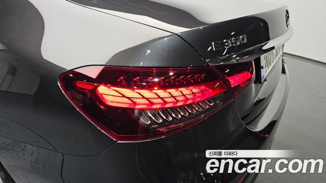 Mercedes-Benz E-Class E350 4MATIC Avantgarde