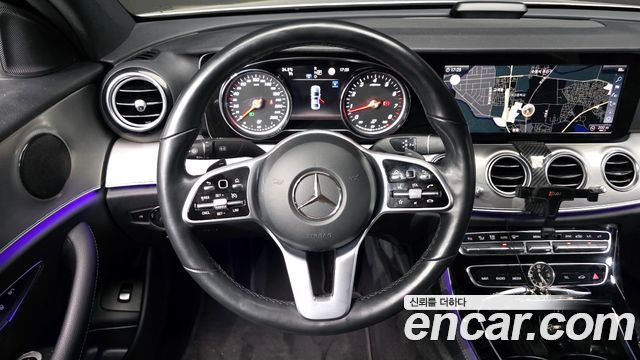 Mercedes-Benz E-Class E300 Avantgarde
