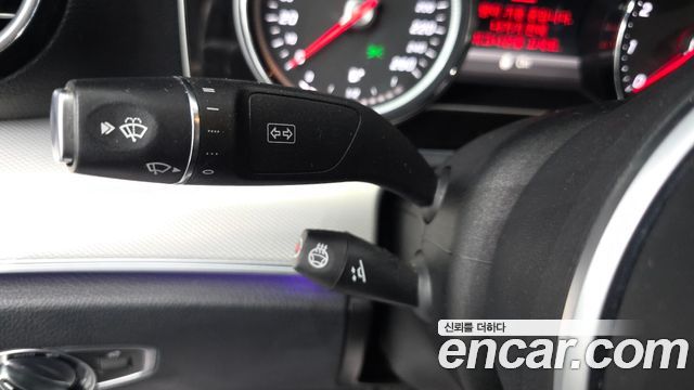 Mercedes-Benz E-Class E300 Avantgarde