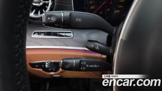 Mercedes-Benz E-Class E220d Coupe